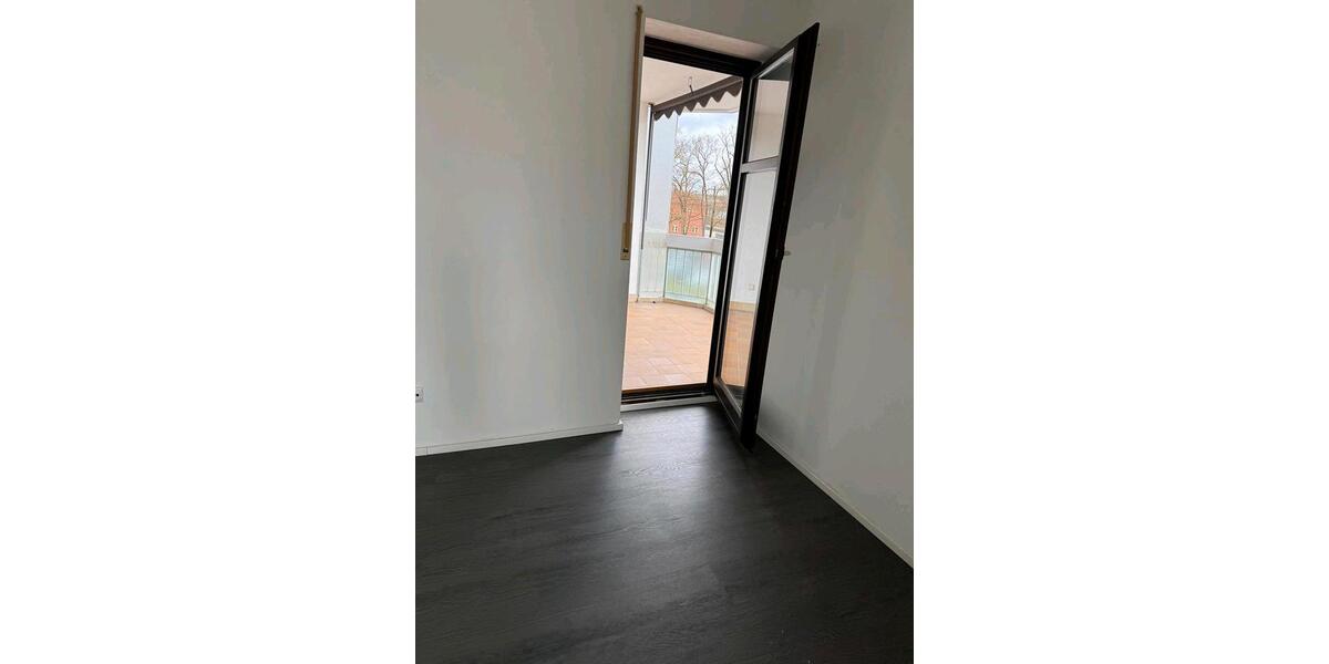Etagenwohnung Altötting - 3 Zimmer, 87 m&sup2;, 950&euro; | Angebot:26082551