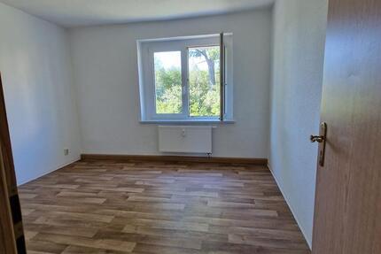 Wohnung Rositz - 3 Zimmer, 58 m&sup2;, 340&euro; | Angebot:25221308