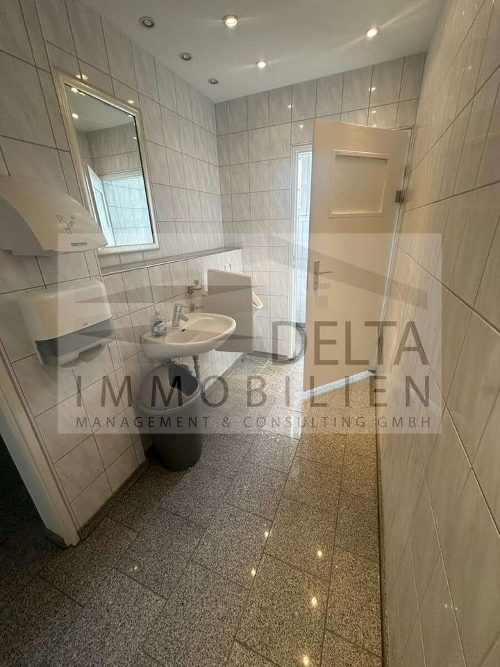 Provisionsfrei !!! Teamwork auf drei Zimmern – Gemeinschaftsküche und -WC inklusive. zimmer