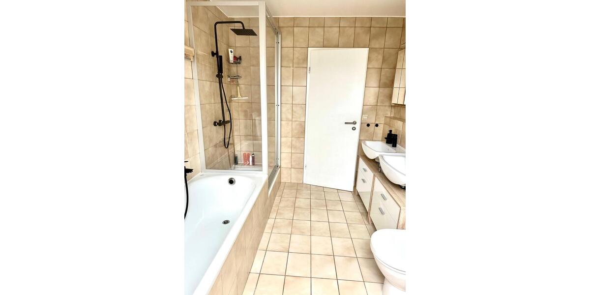 Reihenhaus Schömberg - 4.5 Zimmer, 116 m&sup2;, 1.550&euro; | Angebot:25067228