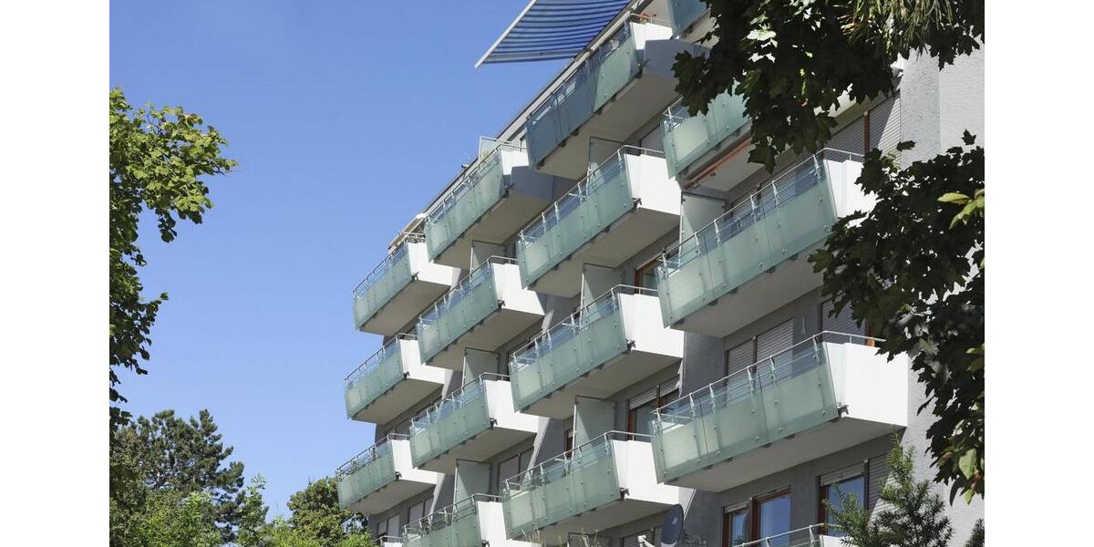 Wohnen auf Zeit Esslingen am Neckar Oberesslingen - 40 Zimmer, 29 m&sup2;, 19&euro; | Angebot:26038903