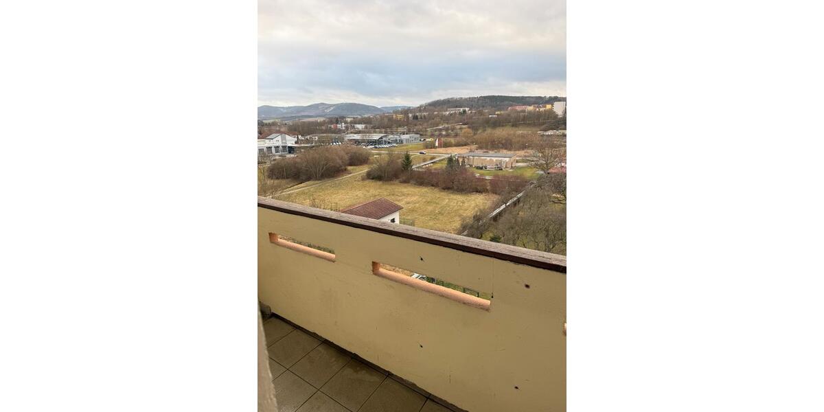 Schöne, helle 3-Zimmer-Wohnung in attraktiver Lage von Rudolstad 3 zimmer