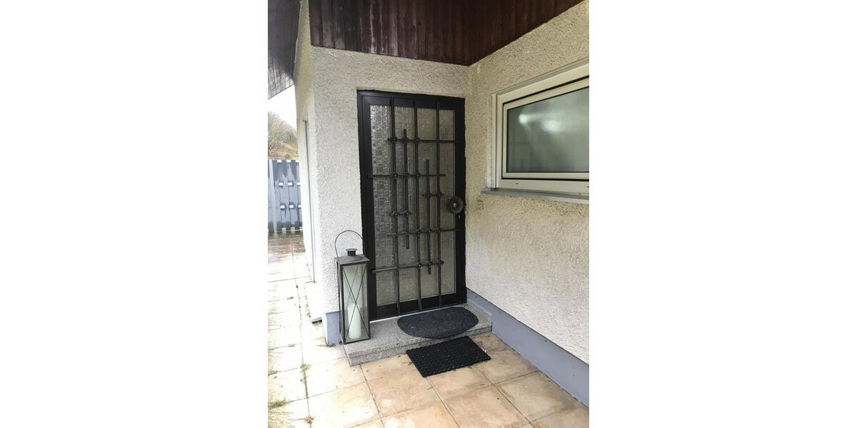 Erdgeschoßwohnung Gruibingen - 2.5 Zimmer, 87 m&sup2;, 690&euro; | Angebot:25746046