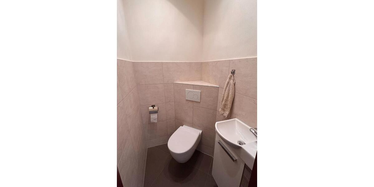 Etagenwohnung Bruchsal - 4 Zimmer, 112 m&sup2;, 1.350&euro; | Angebot:26267526