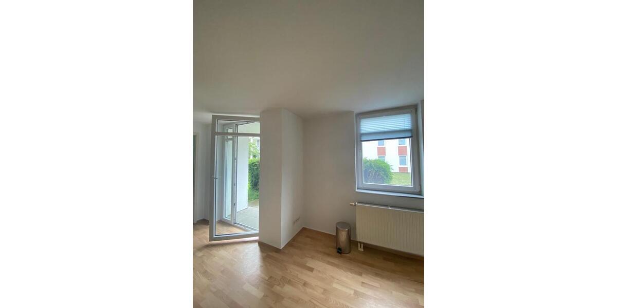 Erdgeschoßwohnung Neubrandenburg - 1 Zimmer, 45 m&sup2;, 460&euro; | Angebot:26593766