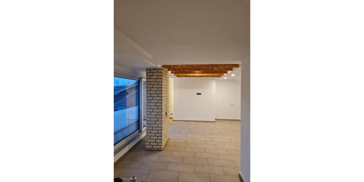 Dachgeschoßwohnung Duisburg Hamborn - 3 Zimmer, 93 m&sup2;, 950&euro; | Angebot:24612577