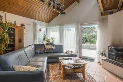 Haus Radolfzell am Bodensee / Stahringen Stahringen - 4.5 Zimmer, 120 m&sup2;, 2.000&euro; | Angebot:24750412