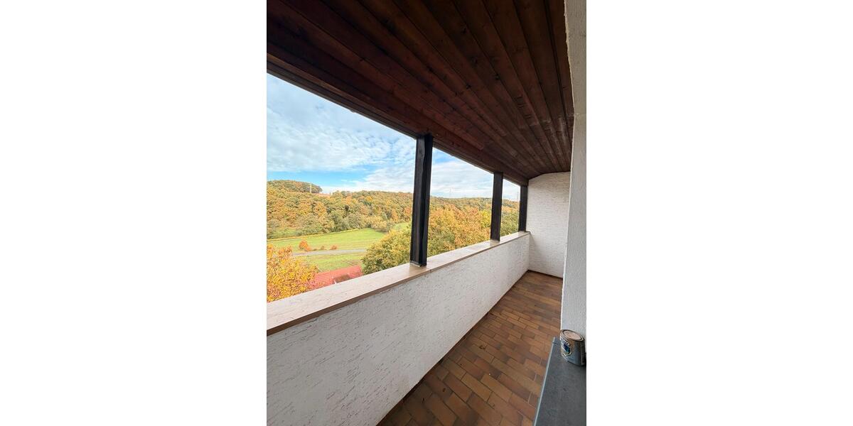 Dachgeschoßwohnung Niestetal - 3 Zimmer, 81 m&sup2;, 1.220&euro; | Angebot:25080655