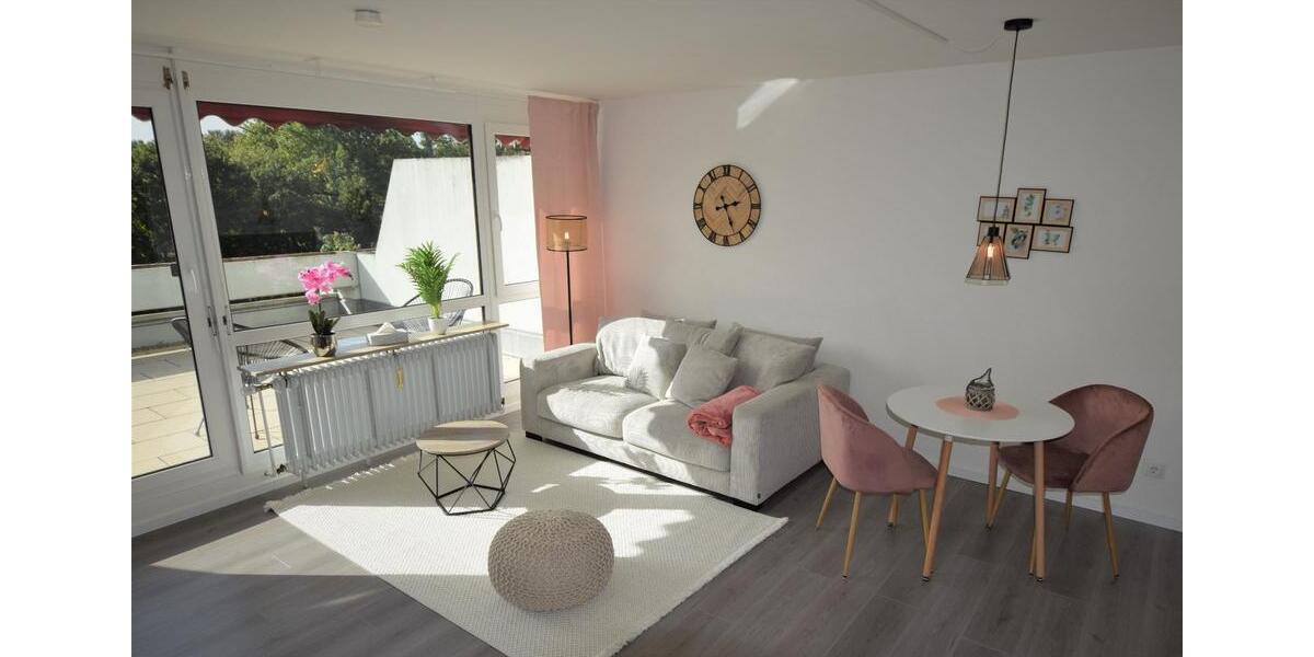 Möbl. Wohnung, Terrasse, Pool, Sauna in Schwieberdingen 2 zimmer