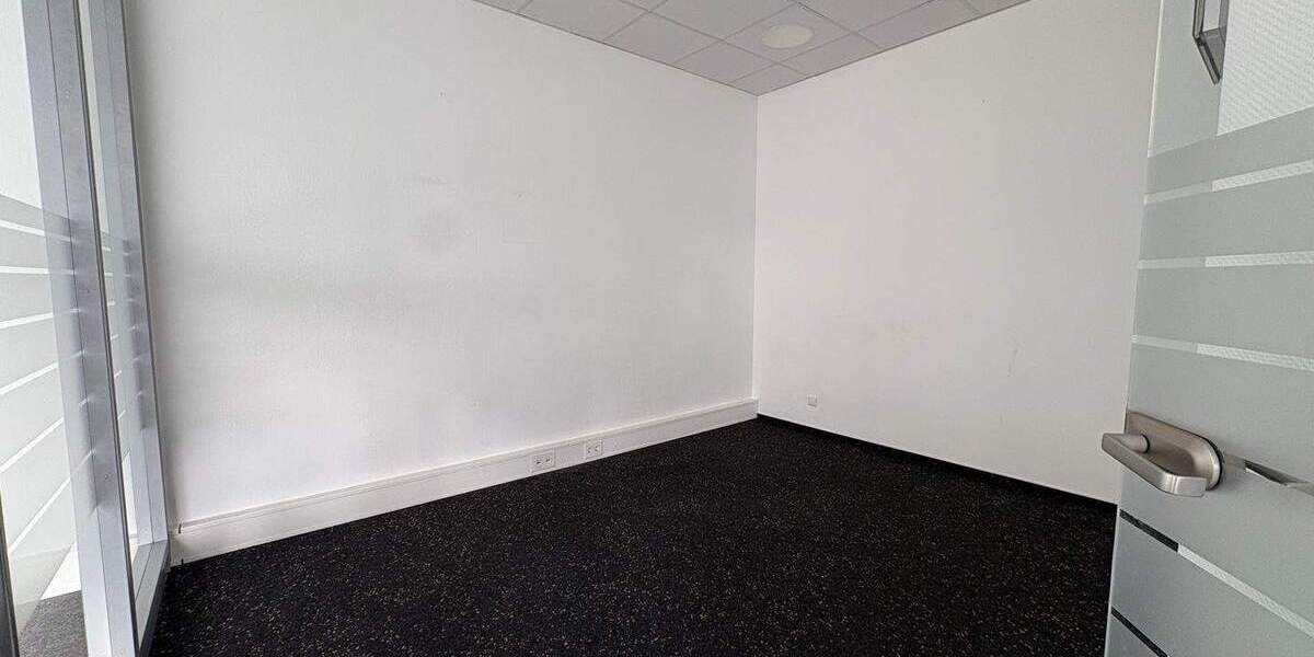 Gewerbeobjekt Dortmund Barop - 4 Zimmer, 1.200&euro; | Angebot:23763702