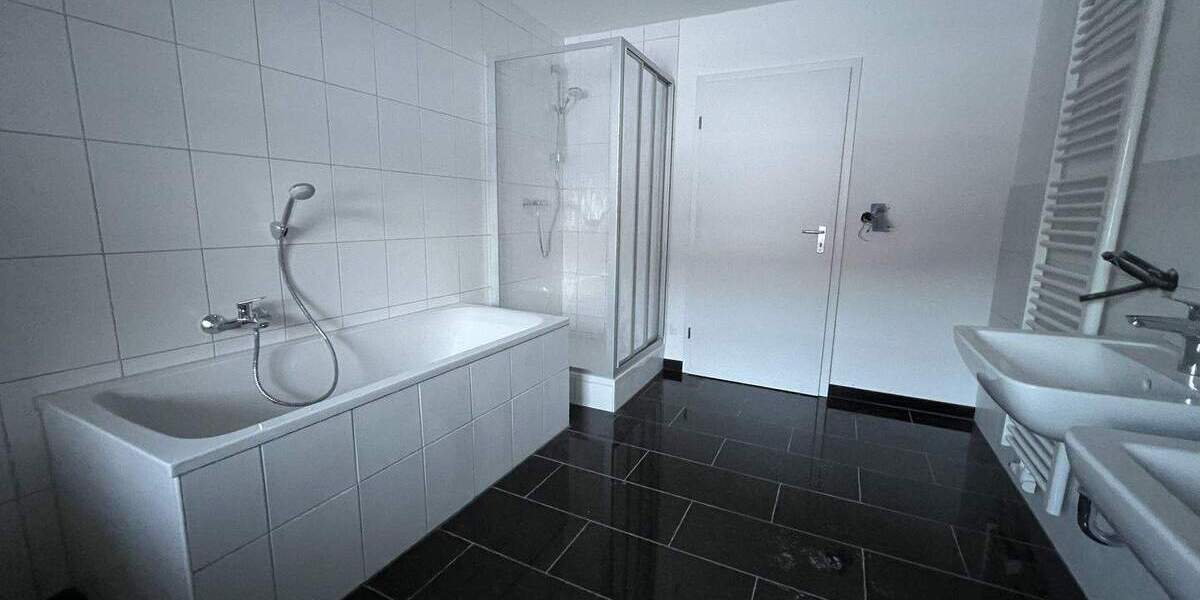 Etagenwohnung Ruhpolding Brandlberg - 6 Zimmer, 174 m&sup2;, 1.650&euro; | Angebot:25970897