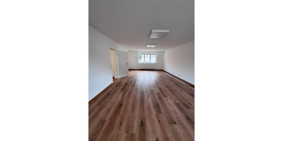 Etagenwohnung Bad König - 2 Zimmer, 85 m&sup2;, 800&euro; | Angebot:25218293