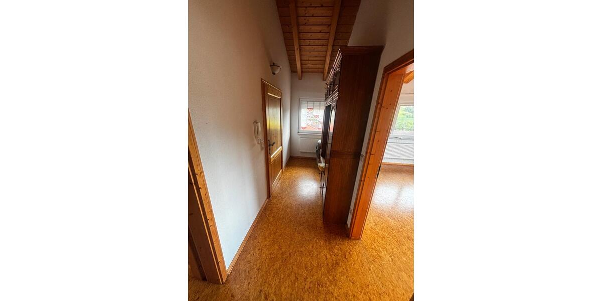 Dachgeschoßwohnung Lauda-Königshofen Königshofen - 2 Zimmer, 60 m&sup2;, 650&euro; | Angebot:26580174
