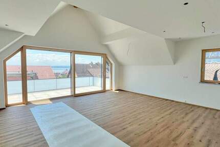 KfW-Effizienzhaus 40 - 4,5-Zimmer-Wohnung im Neubau: Ihr sonniges Zuhause in Seenähe