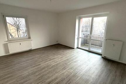 Ihr neues Zuhause: 3-Raum-Wohnung mit Balkon und Bad mit Dusche & Wanne! - Wohnung Gera Debschwitz | Angebot:26846548