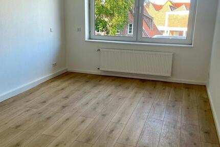 Helle 3-Zimmer-Wohnung mit Balkon Innenstadtlage – frisch saniert zimmer