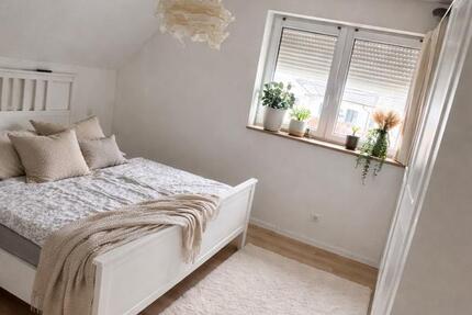 Haus Hechthausen - 4 Zimmer, 90 m&sup2;, 1.325&euro; | Angebot:26641321