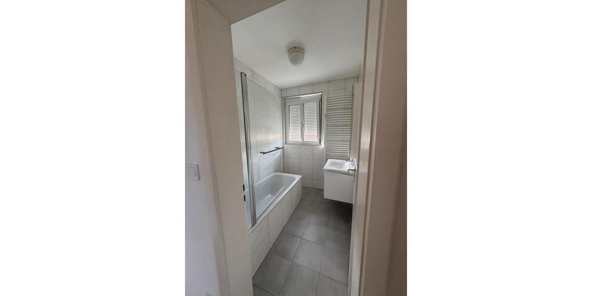 Wohnen auf Zeit Ingolstadt - 1 Zimmer, 80 m&sup2;, 620&euro; | Angebot:25436680