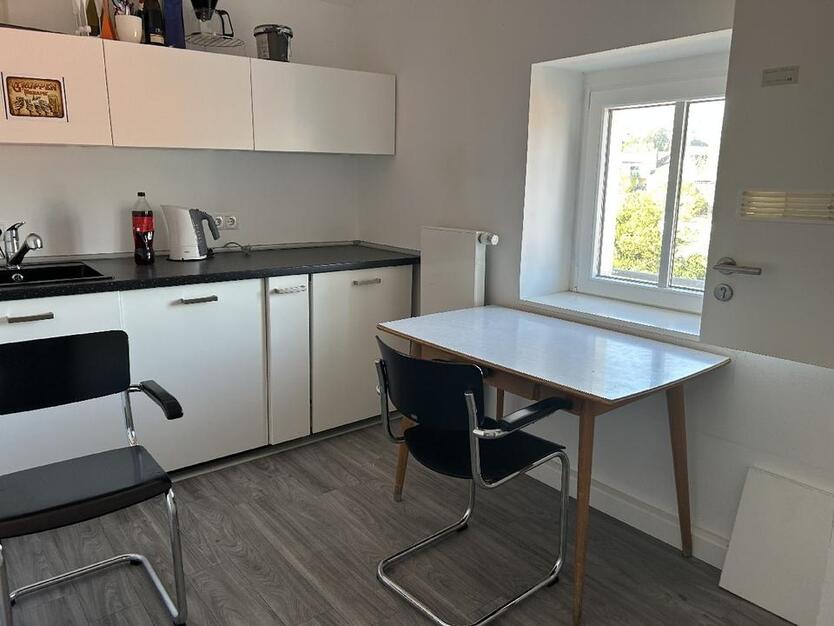 Vielseitig nutzbare Büro- oder Praxisräume in zentraler Lage von Sinzig!