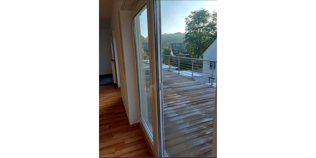 Etagenwohnung Osnabrück Hellern - 3 Zimmer, 101 m&sup2;, 1.050&euro; | Angebot:26600921