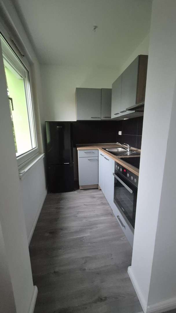 Wohnung zum Mieten in Zwenkau 450 € 30 m² 1 zimmer