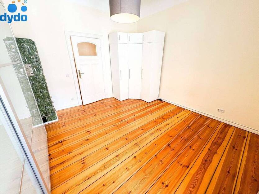 Diese charmante AltbauWohnung wartet auf Sie - jetzt bewerben und Chance nutzen + EBK und Balkon