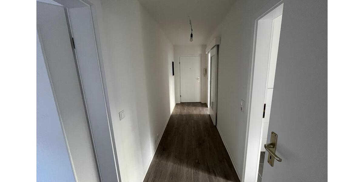 Erdgeschoßwohnung Riesa - 2 Zimmer, 53 m&sup2;, 272&euro; | Angebot:25974070
