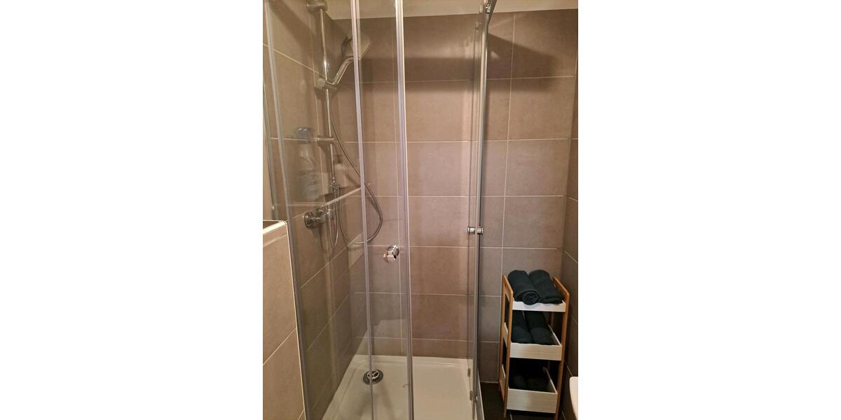 Wohnen auf Zeit Neuenmarkt - 6 Zimmer, 168 m&sup2;, 15&euro; | Angebot:24346951