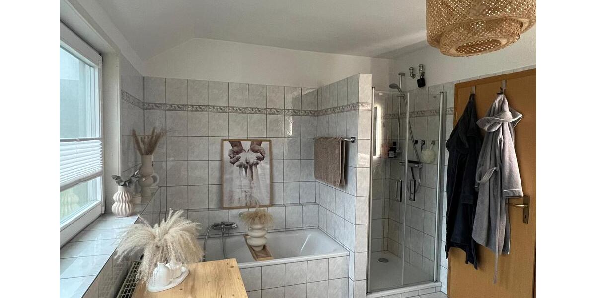 Dachgeschoßwohnung Tarmstedt - 3 Zimmer, 92 m&sup2;, 1.090&euro; | Angebot:26448065