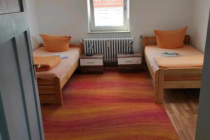 Wohnen auf Zeit Rinteln - 3 Zimmer, 100 m&sup2;, 15&euro; | Angebot:26464890