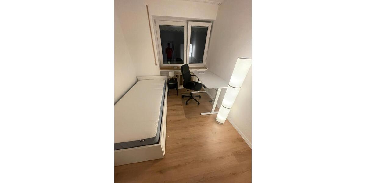 Wohnen auf Zeit Karlsruhe Durlach - 1 Zimmer, 12 m&sup2;, 570&euro; | Angebot:25910616