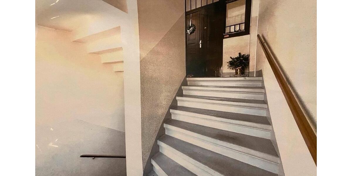 Erstbezug 5. Raum Wohnung 2. OG Altbauwohnung Garten 5 zimmer