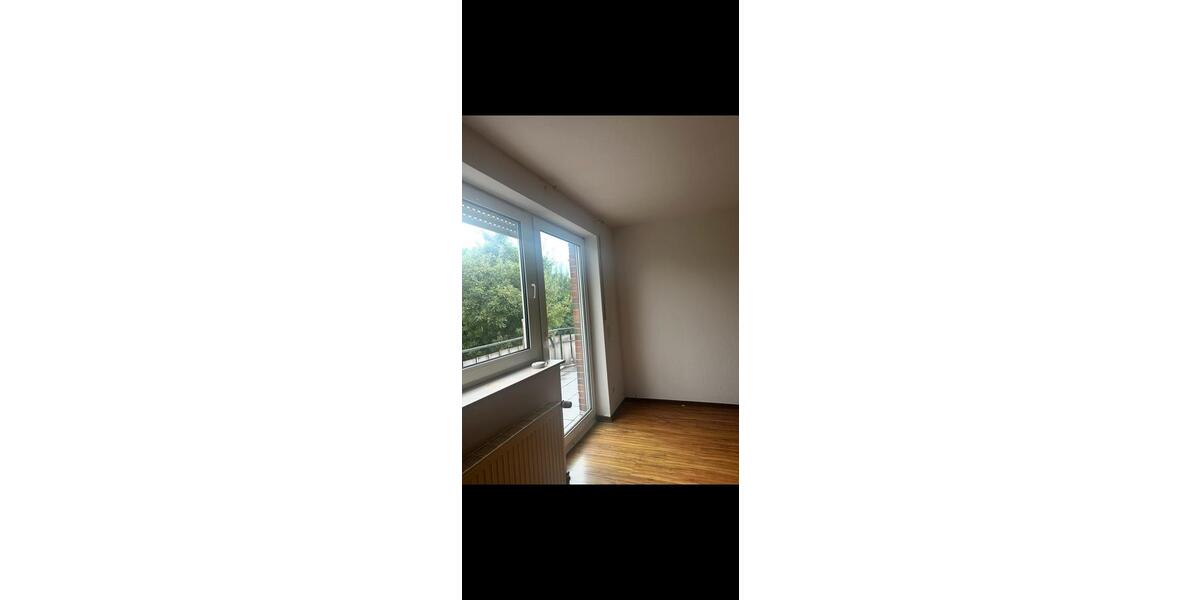 Dachgeschoßwohnung Bad Laer - 3 Zimmer, 80 m&sup2;, 1.000&euro; | Angebot:26269893