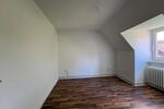 Dachgeschoßwohnung Wilhelmshaven - 3 Zimmer, 51 m&sup2;, 372&euro; | Angebot:26151698