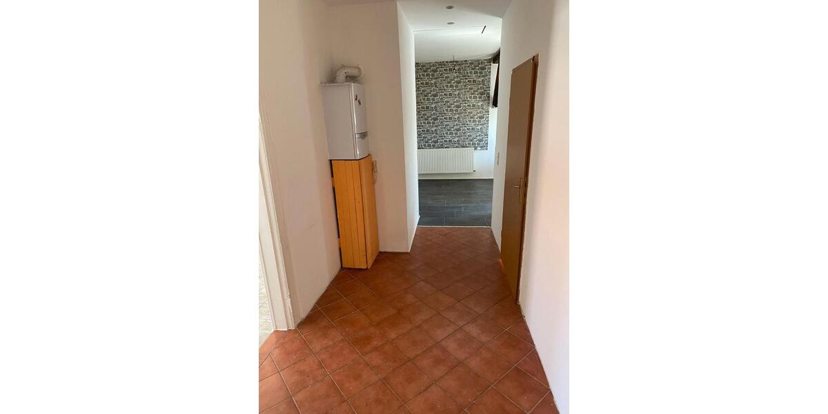 Dachgeschoßwohnung Aken (Elbe) - 5 Zimmer, 80 m&sup2;, 600&euro; | Angebot:26624020