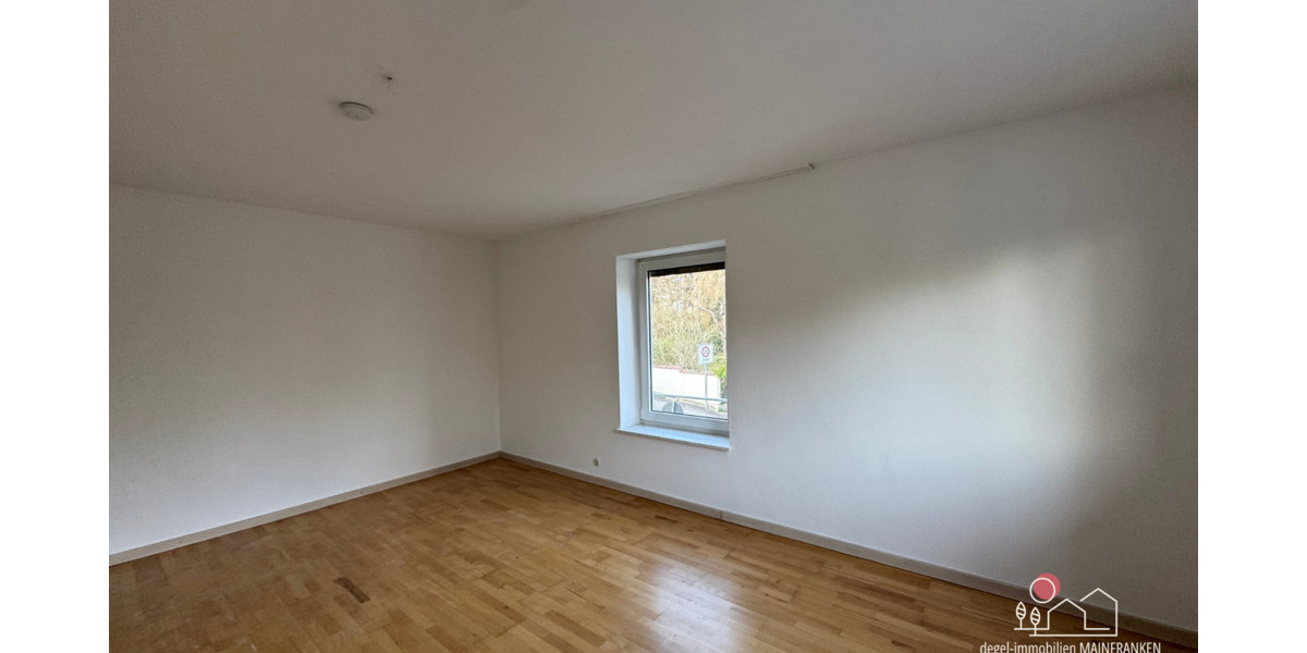 Etagenwohnung Schweinfurt Nordwestlicher Stadtteil - 4 Zimmer, 84 m&sup2;, 820&euro; | Angebot:25796508