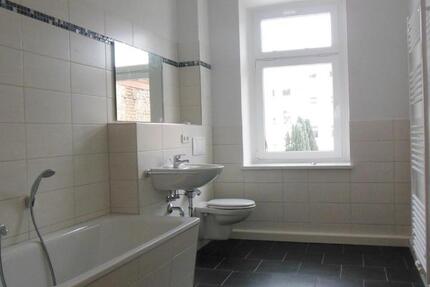 Ruhige 2-Raum Whg in Markkleeberg! Bad mit Fenster, Wanne 2 zimmer