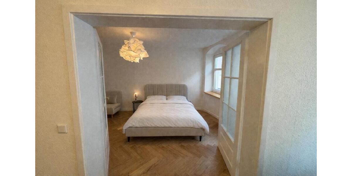 Etagenwohnung Augsburg Innenstadt - 2 Zimmer, 70 m&sup2;, 1.850&euro; | Angebot:25293612