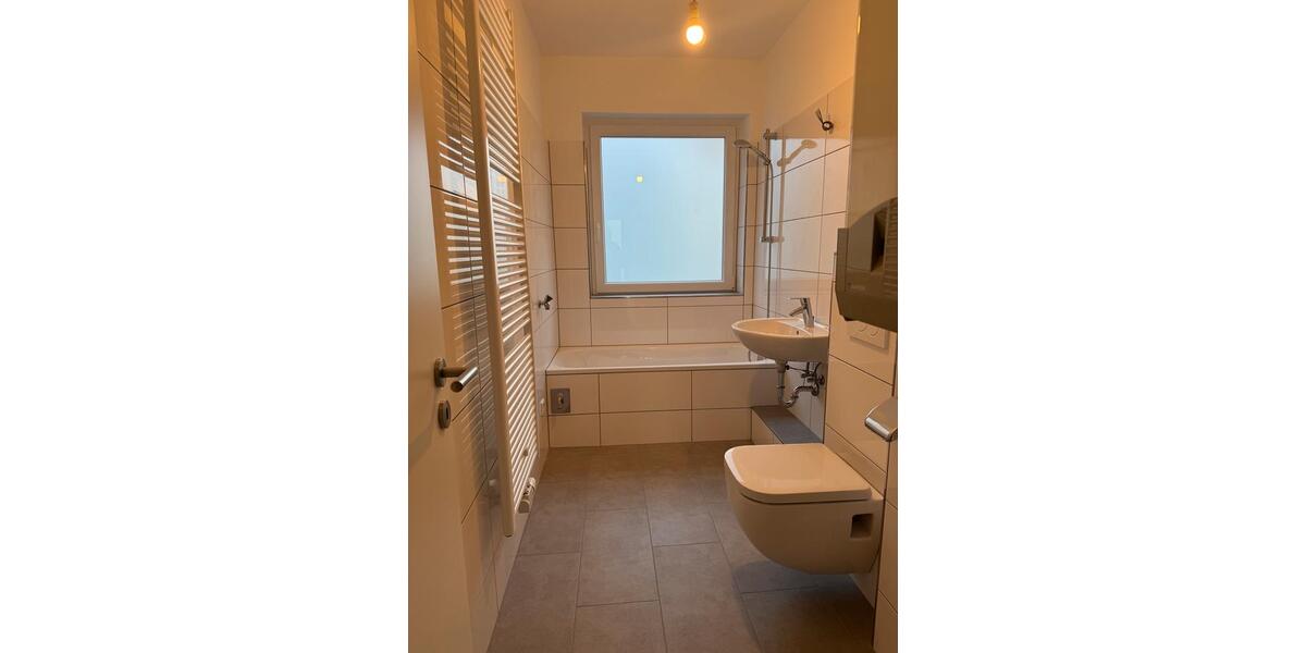 Kernsanierte 2-Zimmer-Wohnung mit Balkon in Wolfenbüttel 2 zimmer