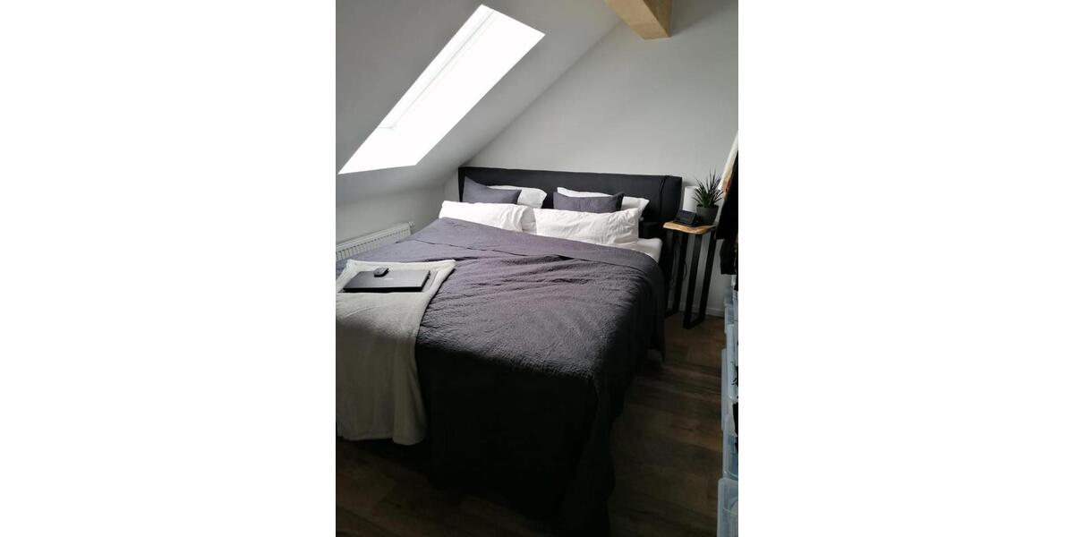 Etagenwohnung Parkstetten - 3 Zimmer, 90 m&sup2;, 1.150&euro; | Angebot:25931440