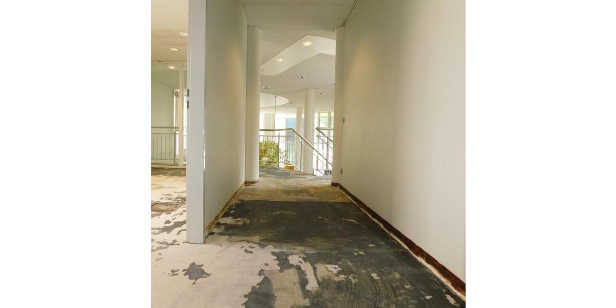 Außergewöhnliche Bürofläche in der Hildener City- auf Wunsch teilbar zimmer