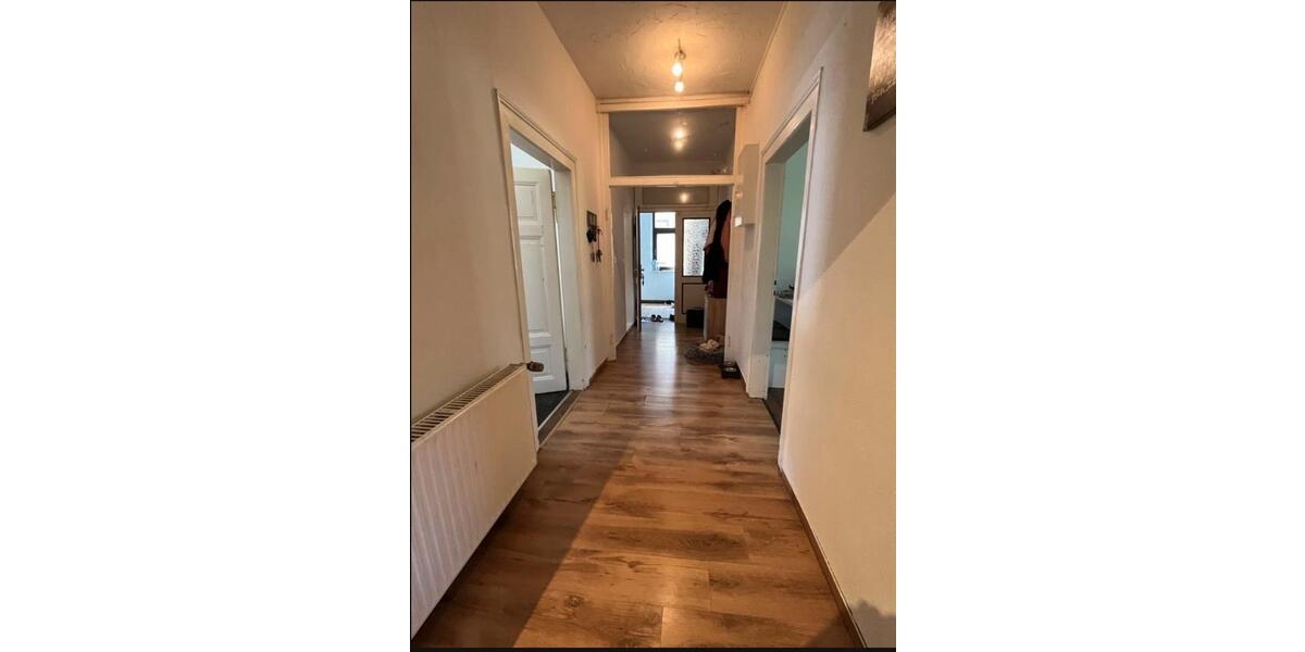 Etagenwohnung Schmalkalden - 4 Zimmer, 105 m&sup2;, 927&euro; | Angebot:26035232