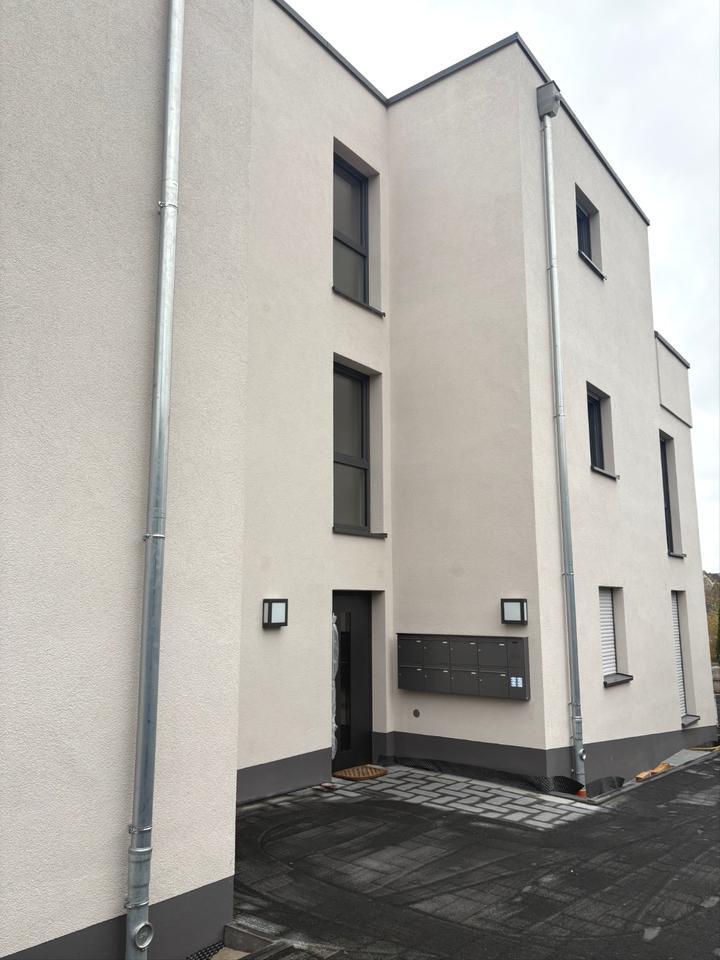 Exklusive NeubauWohnung mit Terrasse zu vermieten!