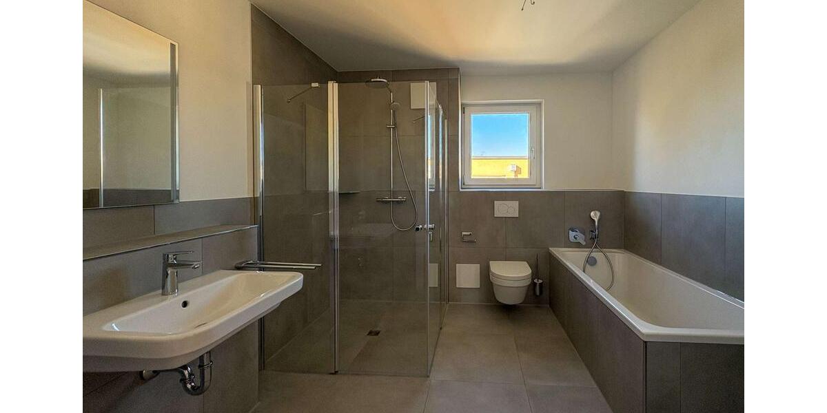 Etagenwohnung Horb am Neckar - 3 Zimmer, 92 m&sup2;, 1.209&euro; | Angebot:26234668