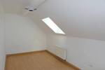 Gemütliche 3-Zimmer DachWohnung mit Laminat und Bad mit Dusche * handwerlich begabte Mieter gesucht