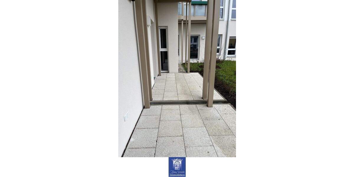 Etagenwohnung Arnsdorf - 2 Zimmer, 42 m&sup2;, 555&euro; | Angebot:25822682