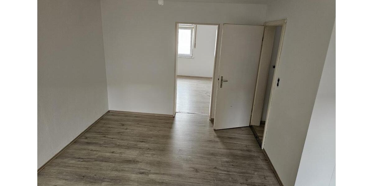 Etagenwohnung Friedberg - 3.5 Zimmer, 66 m&sup2;, 1.100&euro; | Angebot:25286824