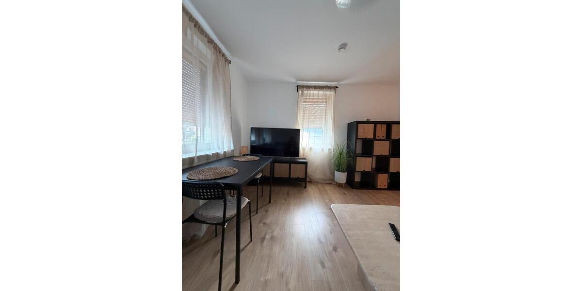 Erdgeschoßwohnung Frankfurt am Main Innenstadt - 2 Zimmer, 35 m&sup2;, 1.350&euro; | Angebot:26260764