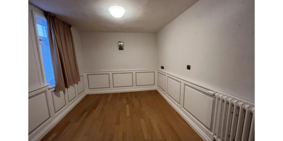 Einfamilienhaus Gießen - 6 Zimmer, 150 m&sup2;, 1.500&euro; | Angebot:18615709