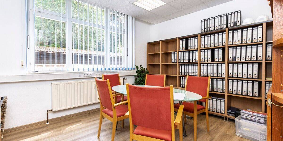 Gewerbeobjekt Sigmaringen - 7 Zimmer, 1.300&euro; | Angebot:25681865